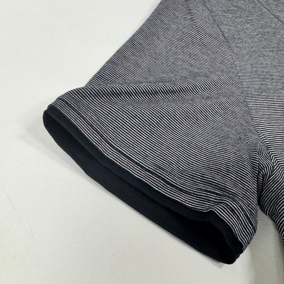 Hugo Boss Men’s V-Neck Tee - Picture 3 of 6